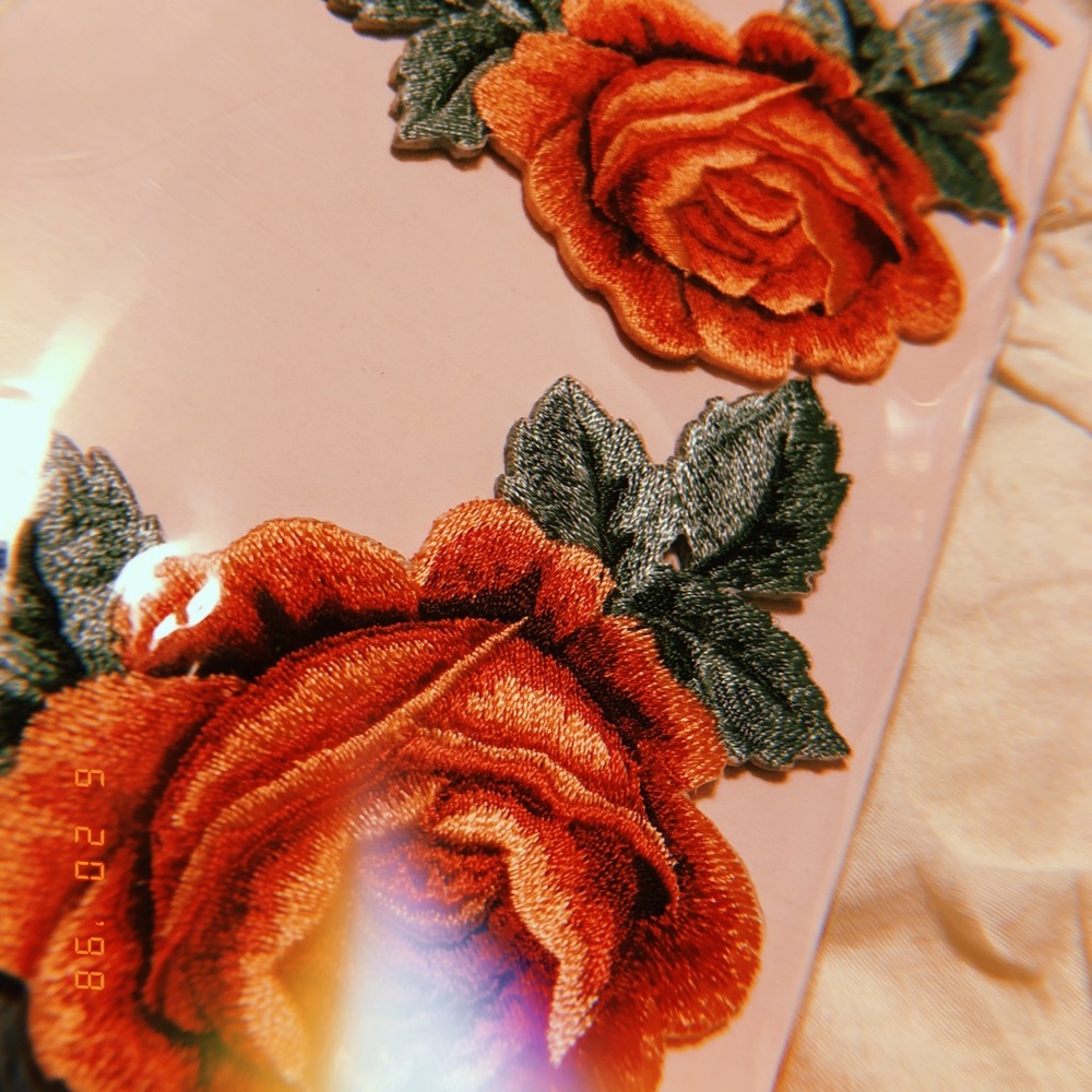 2 ROSE PATCHES—GUCCI VIBEZZZ - Picture 2 of 3